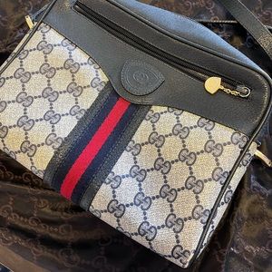 Authentic Gucci Crossbody Bag